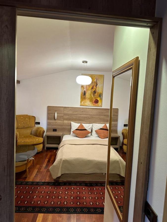 Apartments Prizreni 外观 照片